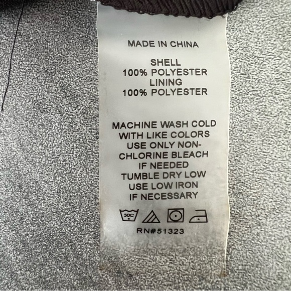 NWT‎ Vince Camuto Black Satin Wide Leg Pleated Dress Pants Women’s Plus Size 24W - Picture 9 of 9